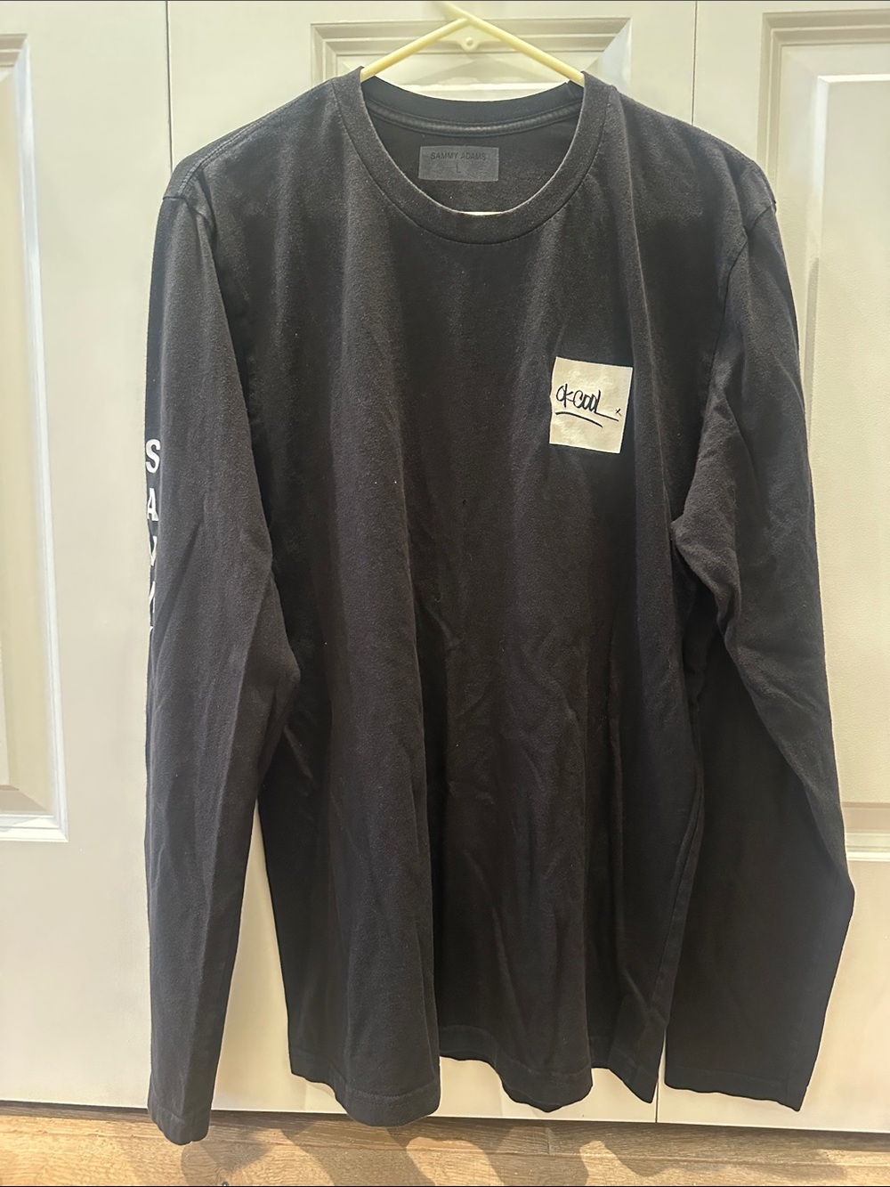 Sammy Adams Black Long-Sleeve Graphic Pocket Tee